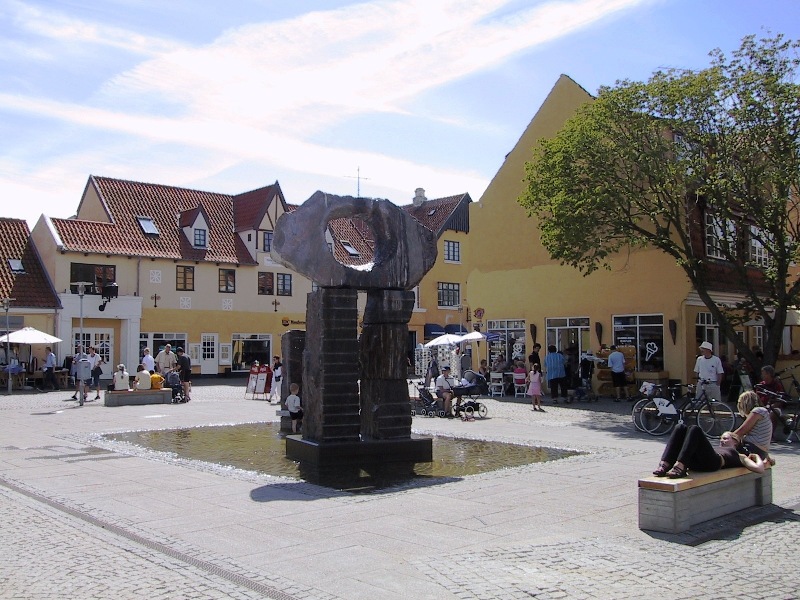 Torsdag 27. mai 2027
